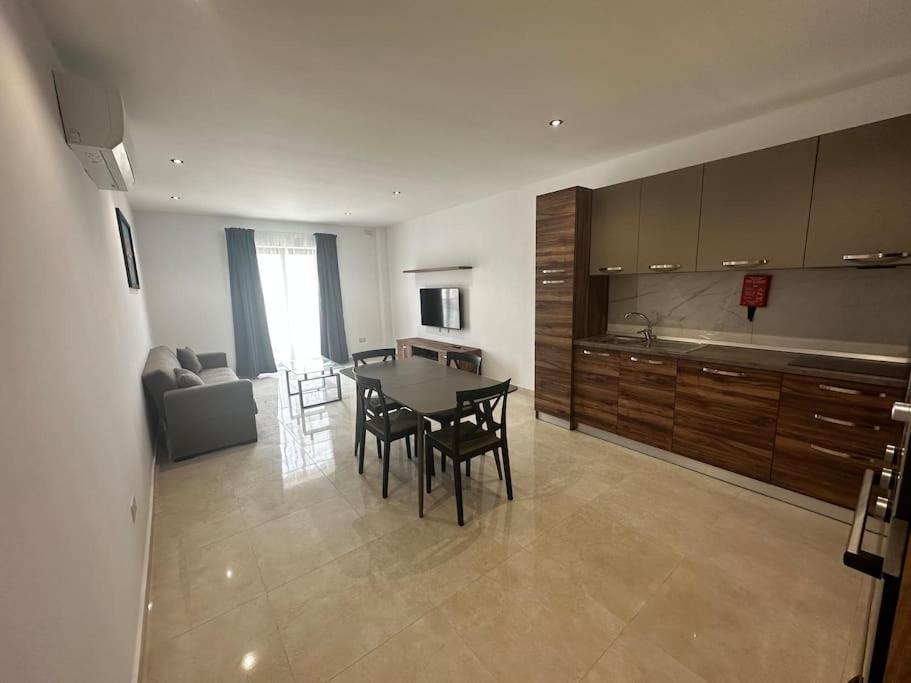 Duplex Penthouse In Gzira Sleeps 6公寓 外观 照片